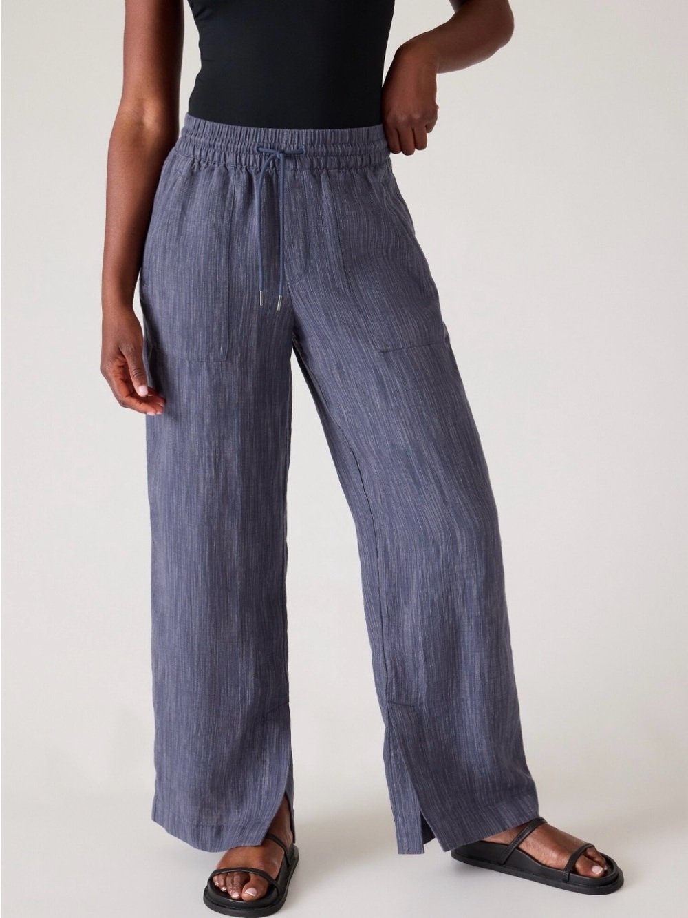 ATHLETA Wide-Leg Pull-On Pants in Slate Blue womens size M